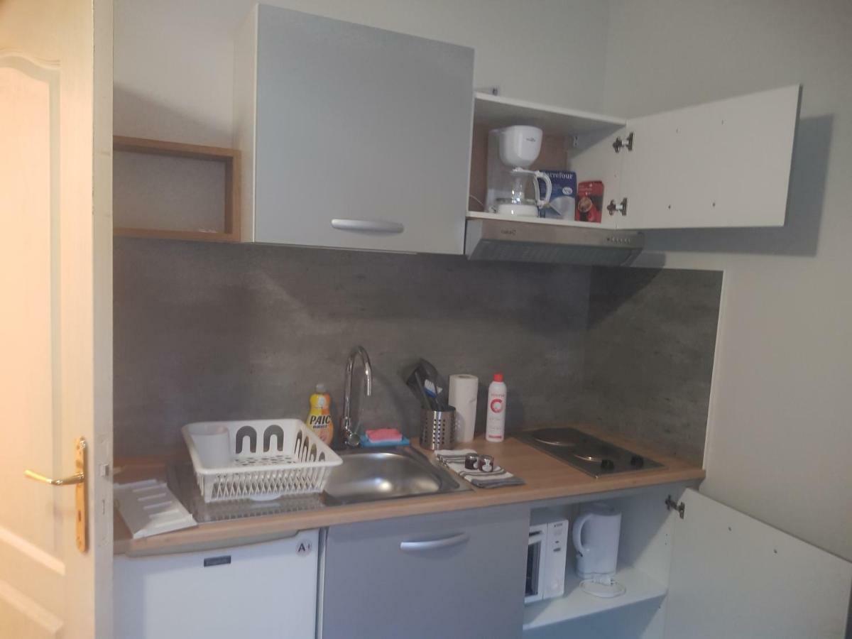 City House Appartements アントレーグ・シュル・ラ・ソルグ エクステリア 写真